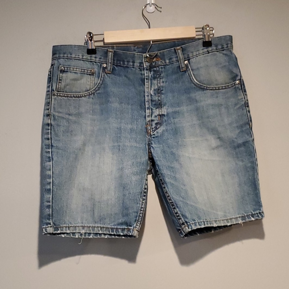Cheap Monday size 34 jean shorts